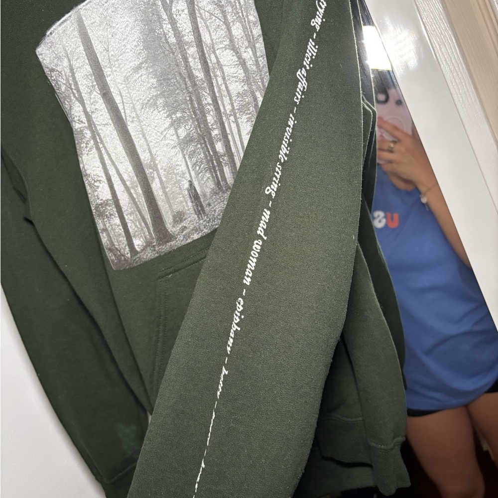 Taylor Swift folklore hoodie - Picture 3 of 4